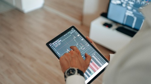 DAI to BTC exchange rate estimate versus final Bitcoin payout comparison